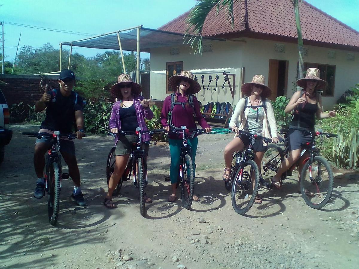 Hotel Batu Ampar Menjangan Banyuwedang Esterno foto